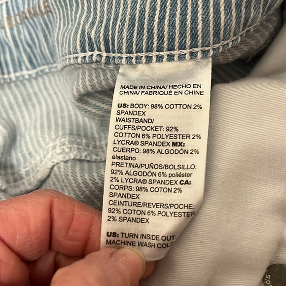 Chico’s 2.5 Girlfriend Striped Denim Ankle Pants - Picture 5 of 6